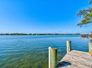 20 W Riverside Dr, Jupiter, FL 33469