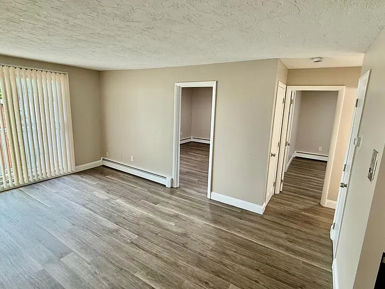 Henry Terrace Apartments LLC — Photo 8