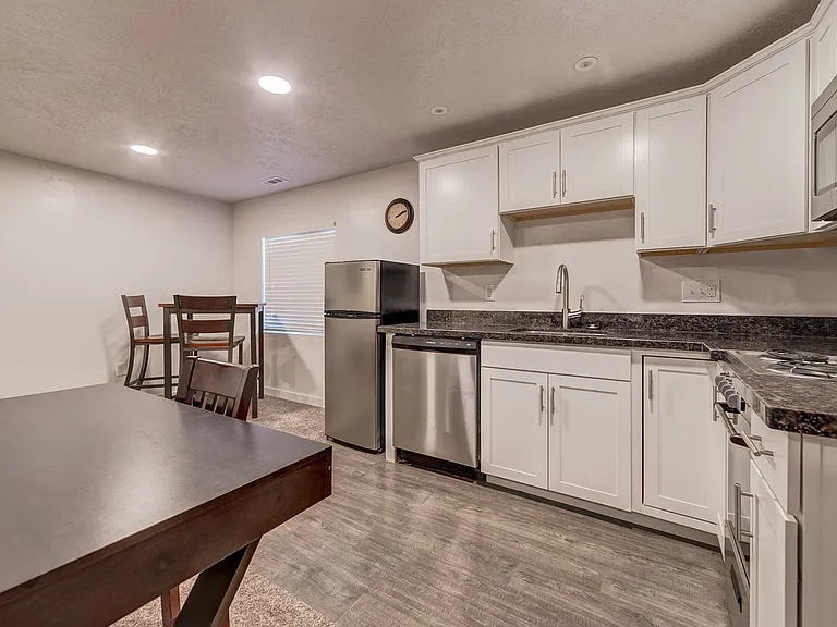 1431 S 520 W #1431 — Photo 4