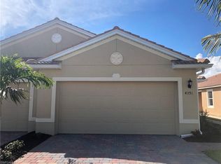 4391 Dutchess Park Rd, Fort Myers, FL 33916