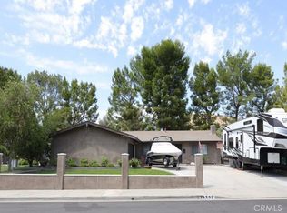 29255 Florabunda Rd, Santa Clarita, CA 91387