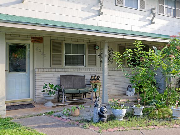 2nd image of 6222 Dove Hill Dr