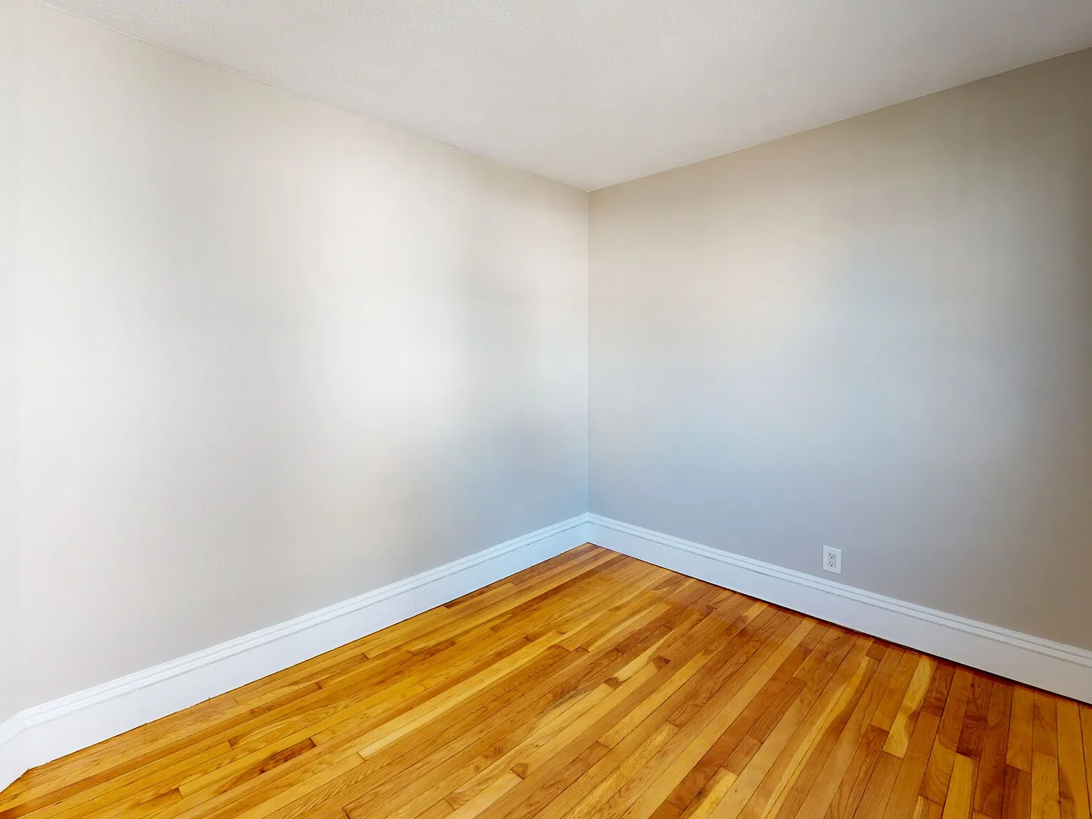 15 Kelley Ct — Photo 1