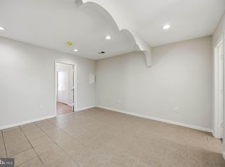 740 Christian St FLOOR 3, Philadelphia, PA 19147