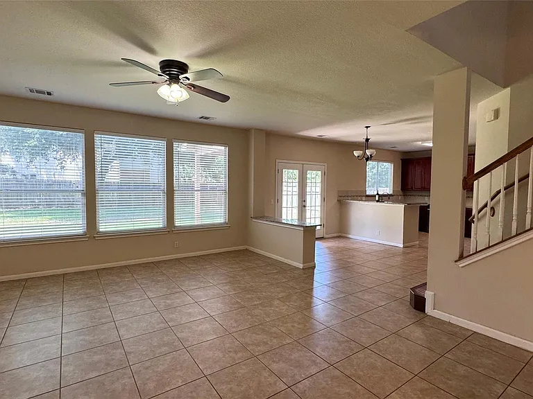 2211 Bent Bow Dr — Photo 7
