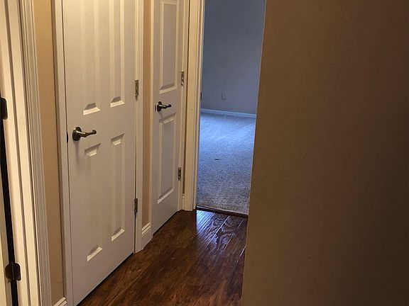5th image of 122 Burke Ave APT 30