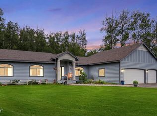 7687 E Wolf Creek Rd, Palmer, AK 99645
