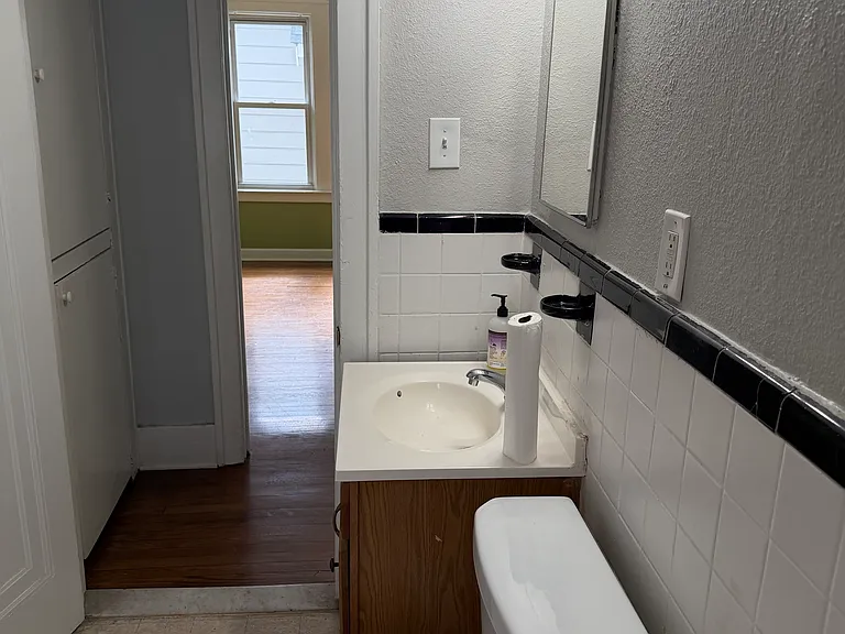 176 Ardmore Dr — Photo 9