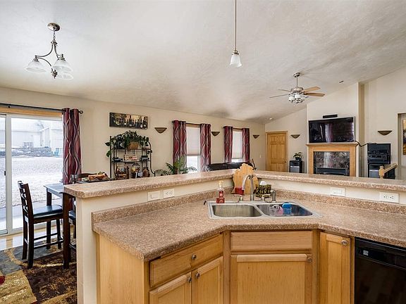 4th image of W6948 Glen Valley Dr