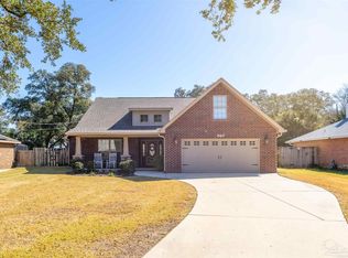 960 Paradise Beach Cir, Pensacola, FL 32506
