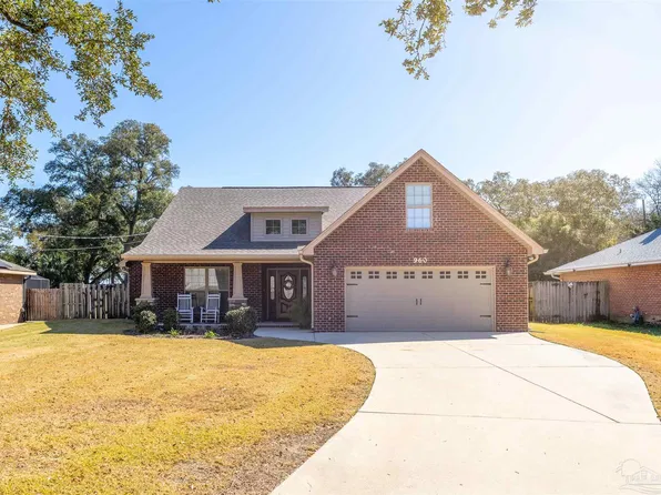 960 Paradise Beach Cir, Pensacola, FL 32506