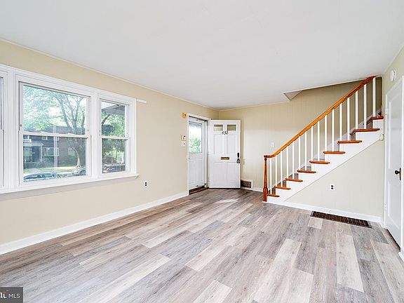 4th image of 432 Sycamore Rd