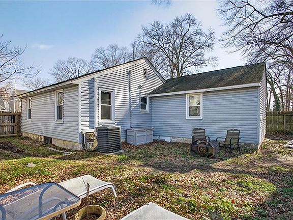 5th image of 2041 Lockard Ave