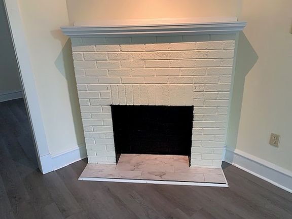 3rd image of 1505 Delaware Ave #12A