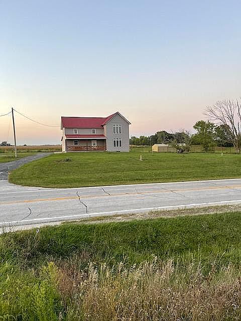 2nd image of 1739 Highway 61