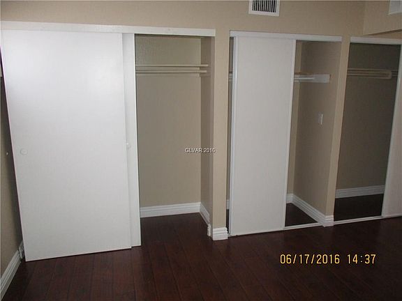 3rd image of 3463 Spencer St #0