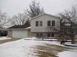 24711 89th St, Salem, WI 53168