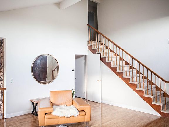 2nd image of 1217 Melba Ct