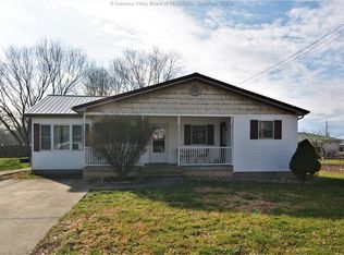 113 Fir St, Eleanor, WV 25070