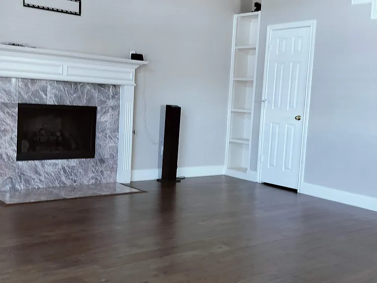 8001 Case Dr — Photo 106