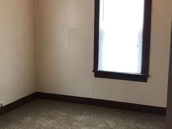 3rd image of 420 Osage St