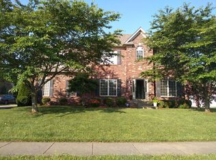 4548 Cherry Forest Cir, Louisville, KY 40245