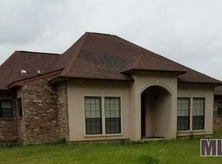 1346 E Flonacher Rd, Zachary, LA 70791
