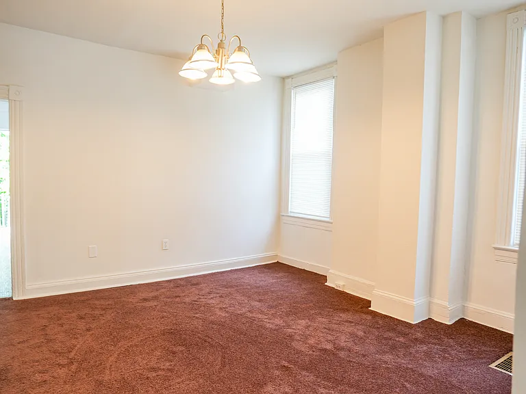 605 Cator Ave — Photo 18