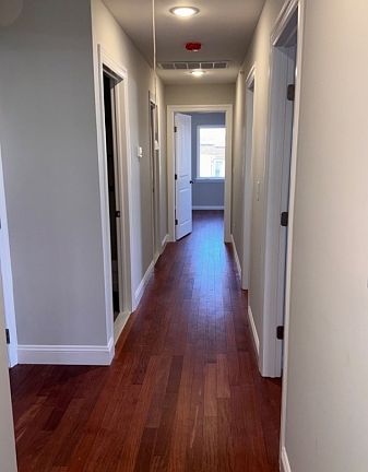 5th image of 560 N 11Th St