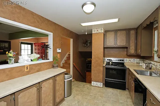 11717 Keough Dr — Photo 3