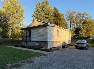324 E Water St, Slippery Rock, PA 16057