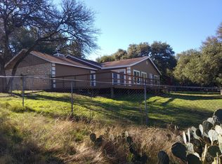 711 Lazy Ln, San Marcos, TX 78666