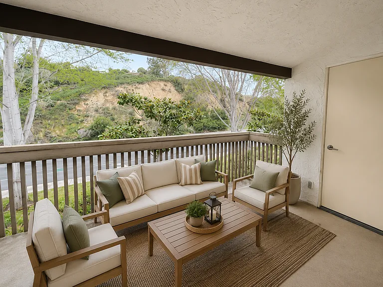 8503 Villa La Jolla Dr #C — Photo 10