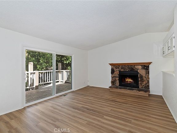 4th image of 142 Rockledge Ln