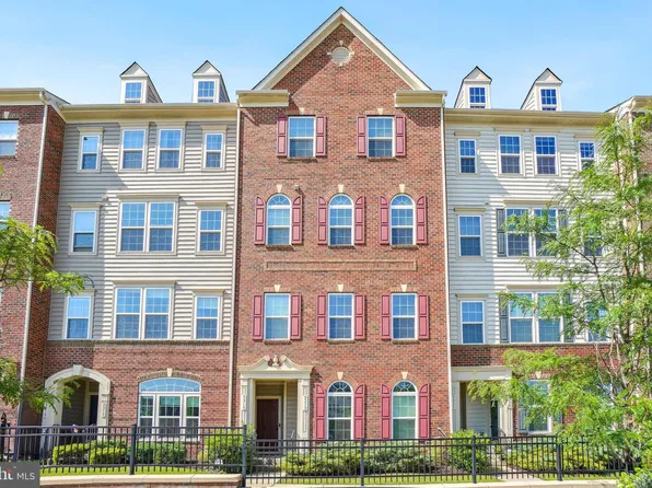 5315 S Center Dr Lot 304-H, Greenbelt, MD 20770