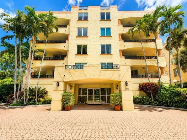 1834 Brickell Ave APT 43, Miami, FL 33129