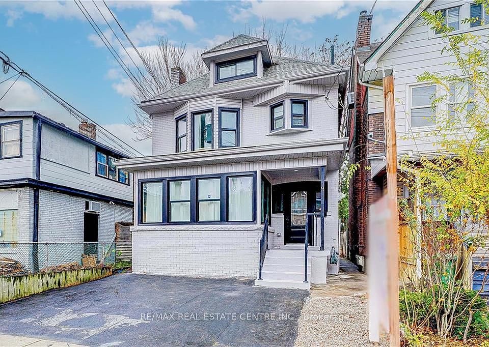 1st image of 9 Gibson Ave