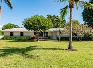 7504 Pine Tree Ln, Lake Clarke Shores, FL 33406