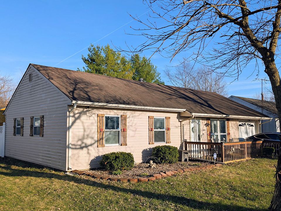 1st image of 1828 Norwood Way