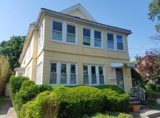 3 Smull Pl #1, Pt Washington, NY 11050