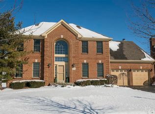 6974 New Albany Rd E, New Albany, OH 43054