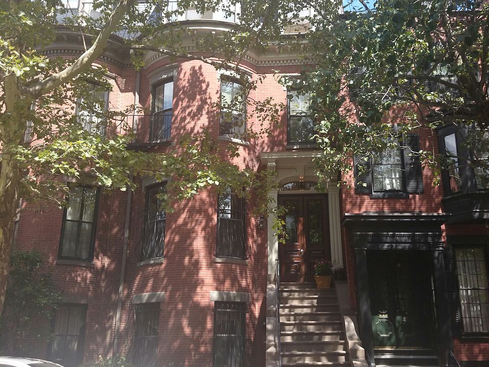 2nd image of 163 W Brookline St #3