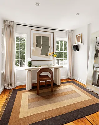 Sold by Compass | media 10