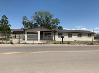 6910 Acequia Dr SW, Albuquerque, NM 87105