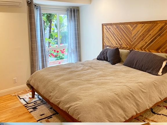 5th image of 8200 De Longpre Ave #1