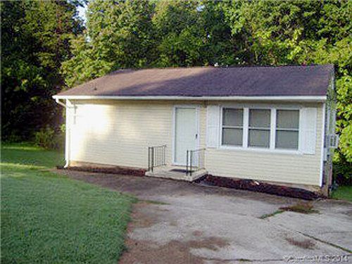 1st image of 1721 Fairlane Dr