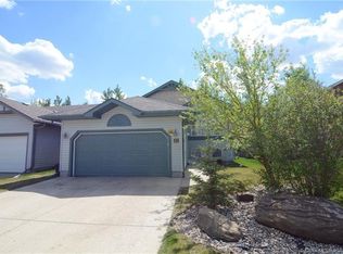 81 Wilkinson Cir #81, Sylvan Lake, AB T4S2N9