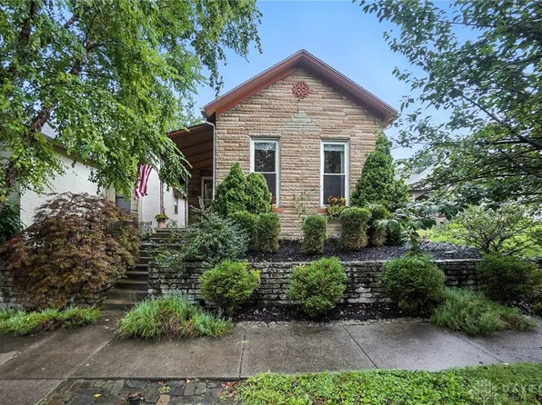 27 Henry St, Dayton, OH 45402
