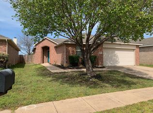 3513 Desert Mesa Rd, Fort Worth, TX 76262