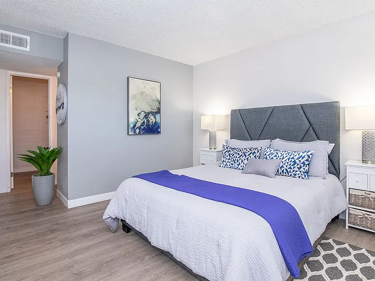 Agave Ridge Apartments — Photo 10